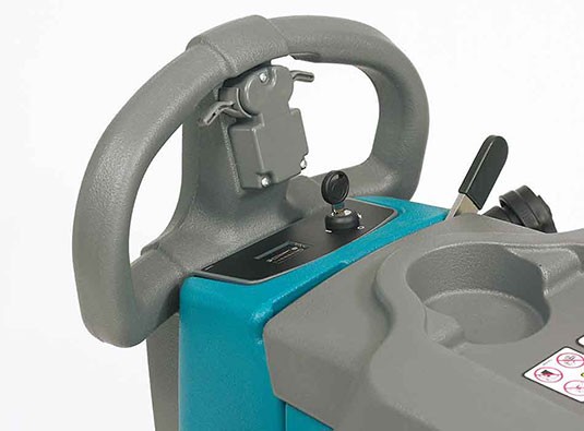 Controles de la fregadora a batería de conductor acompañante T2.